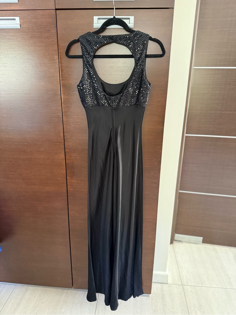 KIKI Vintage Black Sequin Bodice Maxi Dress - Picture 7 of 7